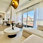 Lejlighed Elegance In The Heart Of Málaga
