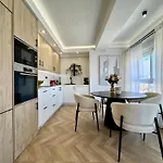 Lejlighed Elegance In The Heart Of *