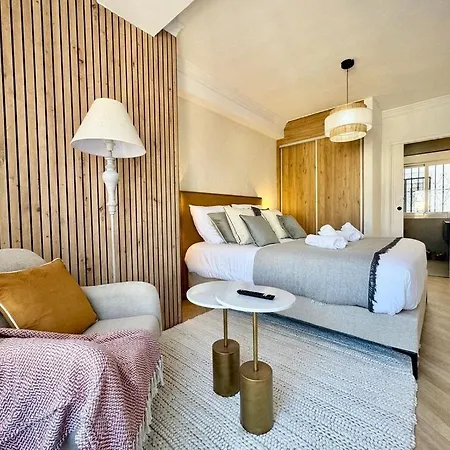 Elegance In The Heart Of *
