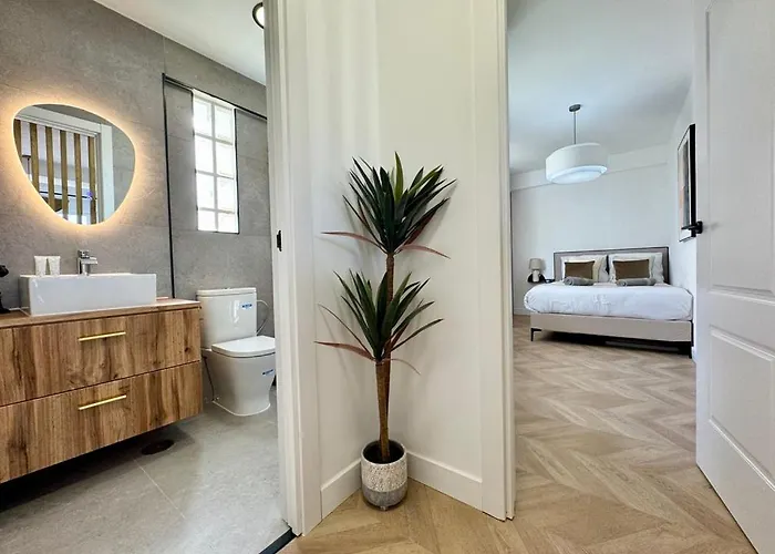 Elegance In The Heart Of